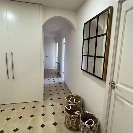 Penthouse With A 80m2 Terrace Near The Platja d'Aro
